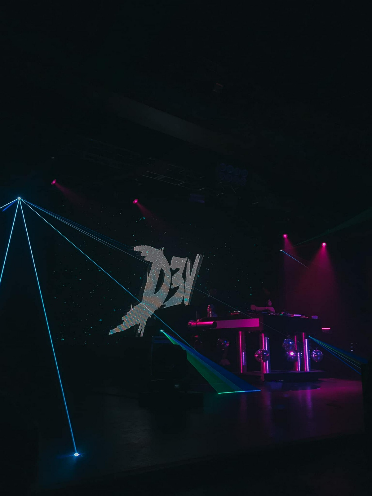 Lasers and light show for DJ DEV at The Ritz in Ybor