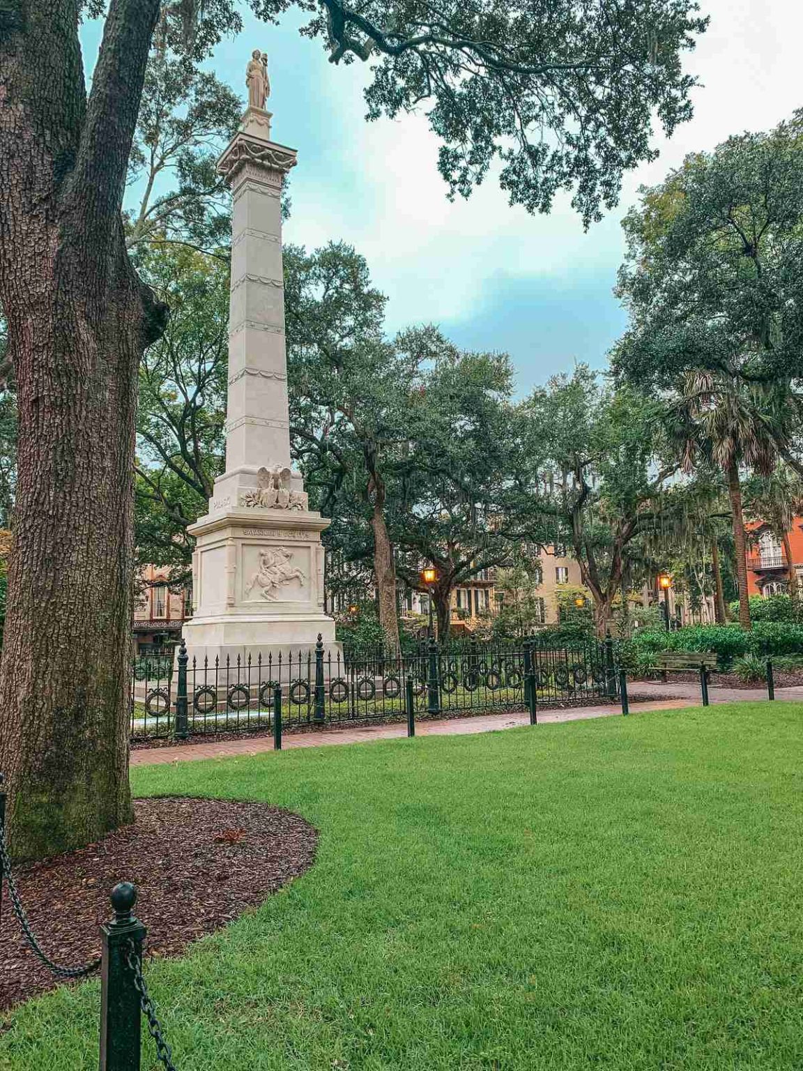 How To Spend A Perfect Weekend In Savannah, Georgia