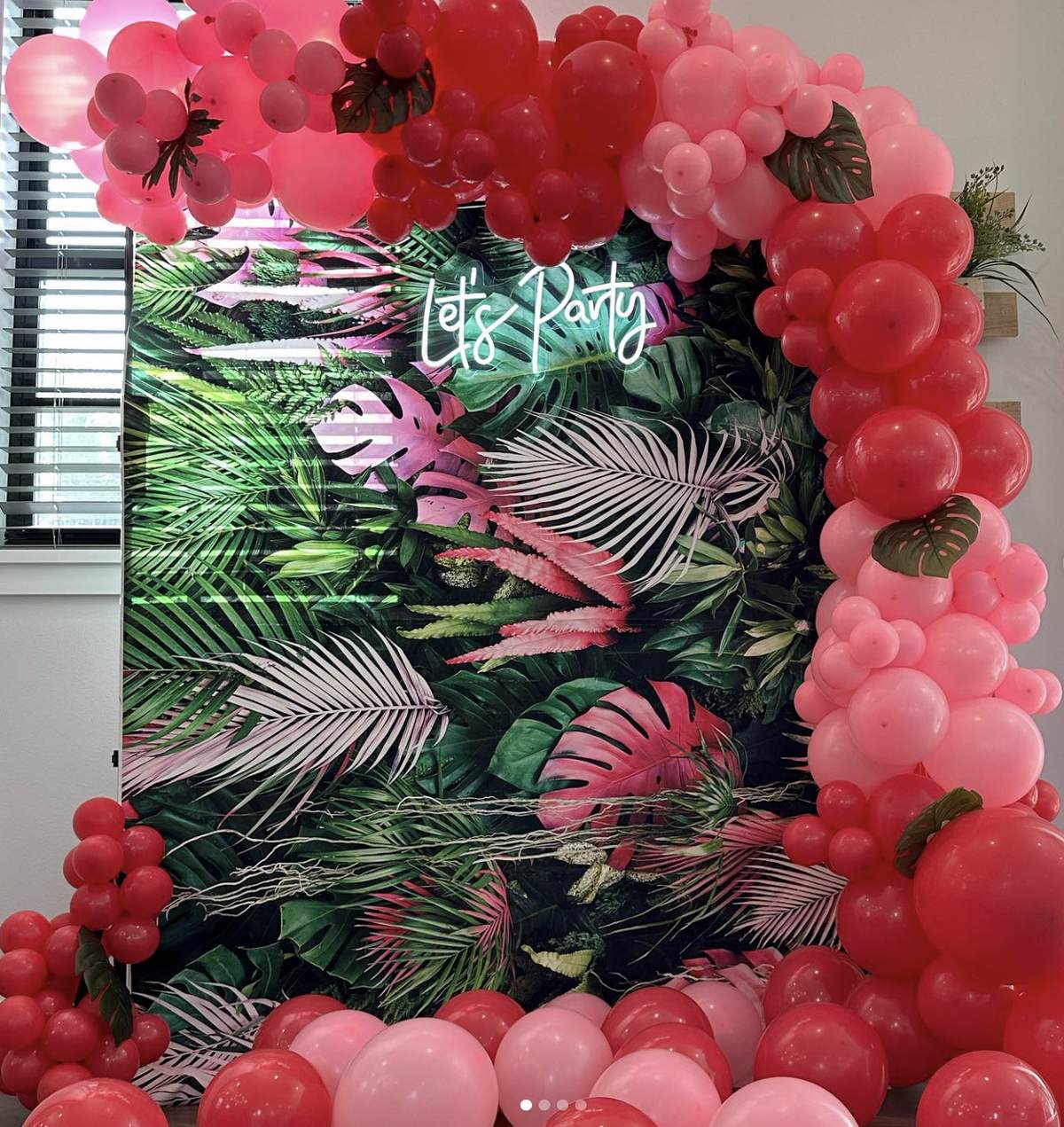 Bride Tribe Events backdrop tropical