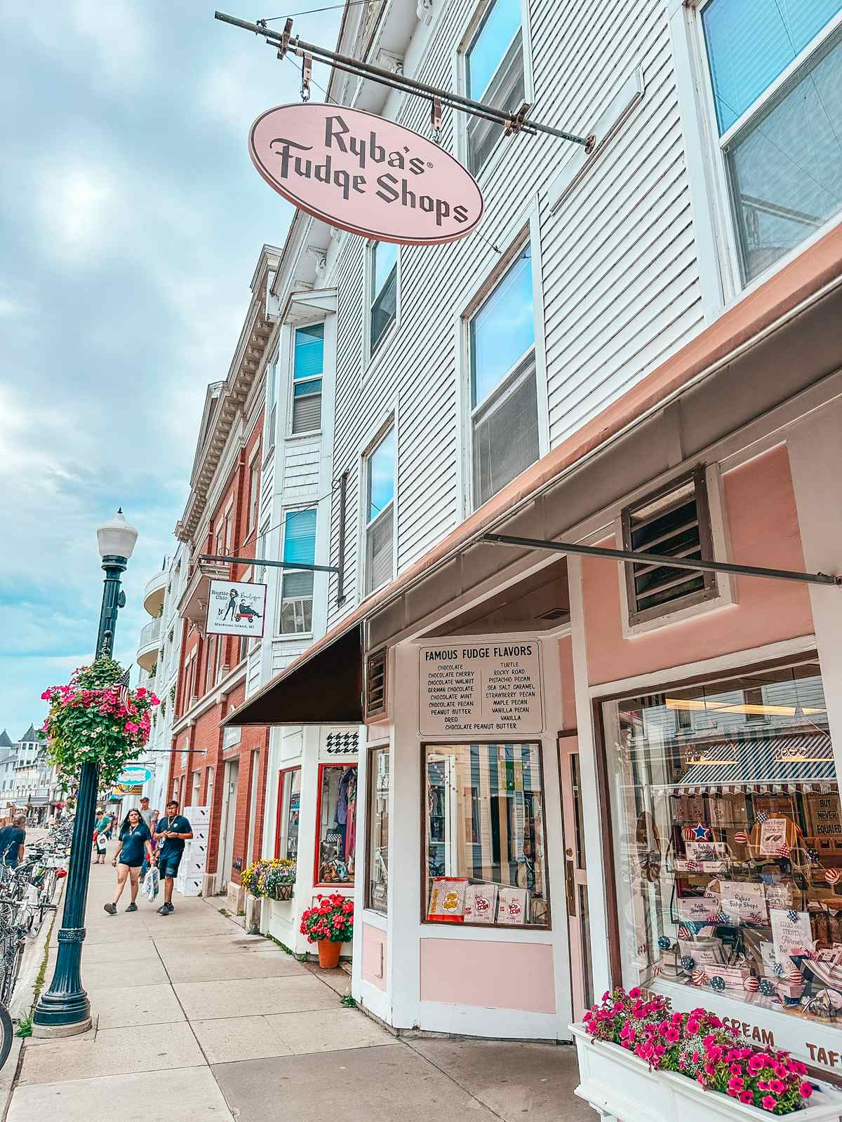 Ryba's Fudge Shops