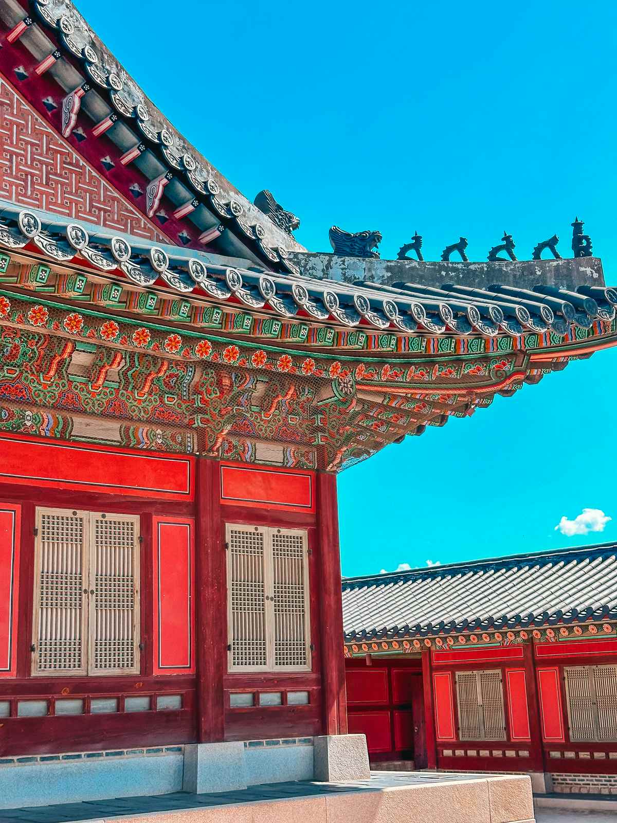 Stunning details at the Gyeongbokgung Palace in Seoul