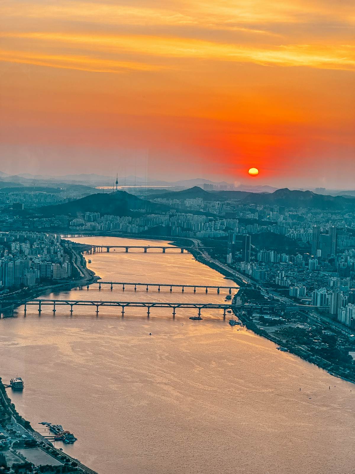 Sunset views from the Lotte World Tower in Seoul South Korea