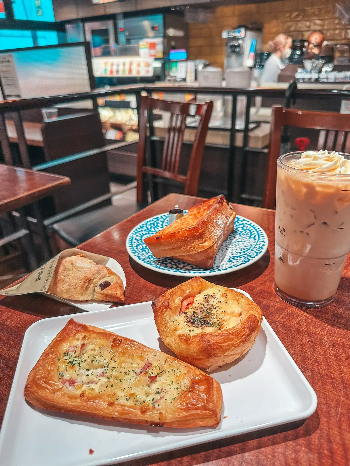 Breakfast at St-Marc Cafe Tokyo Ueno Abab Mae-Shop