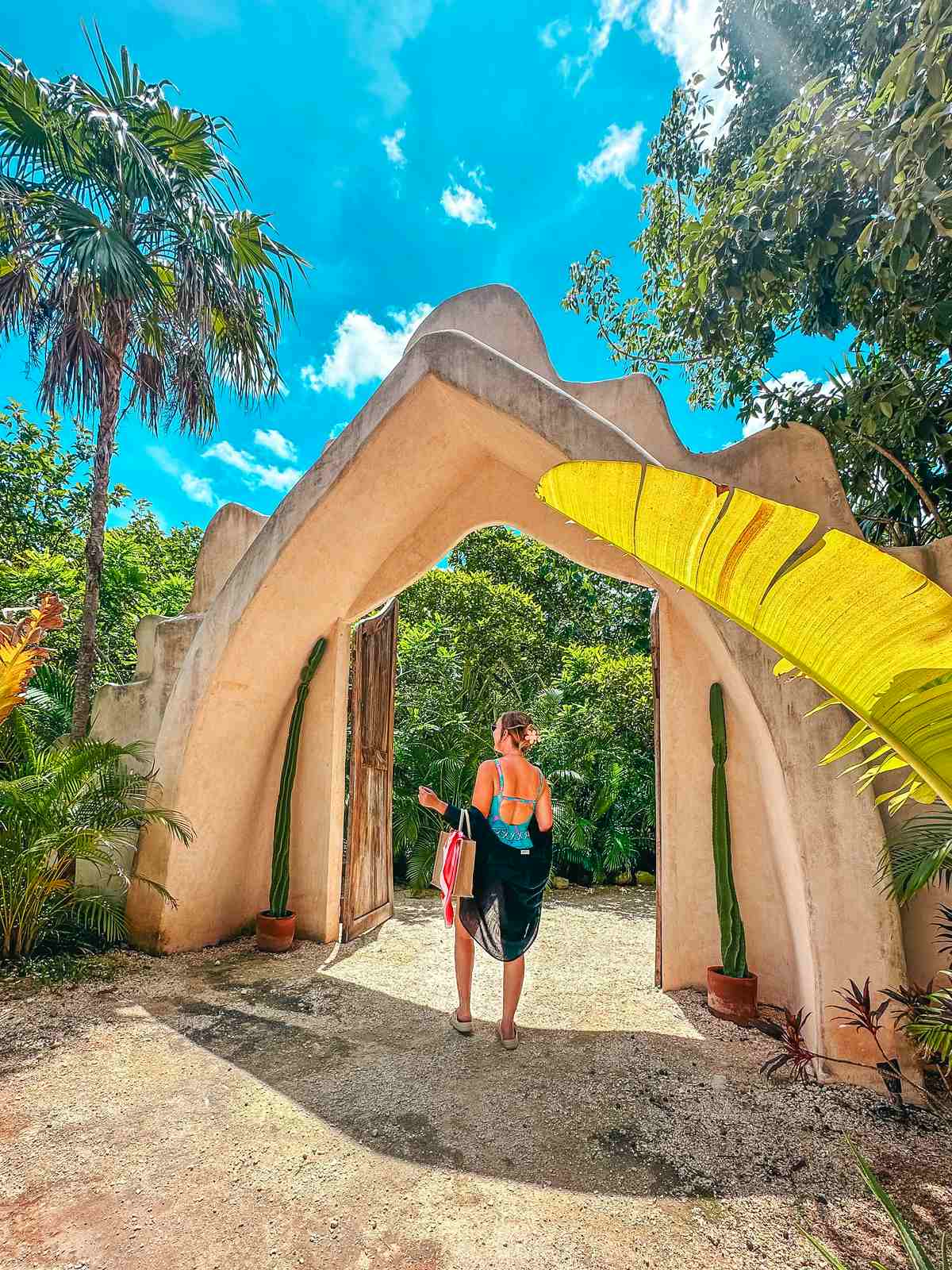 Entrance to Vesica Tulum