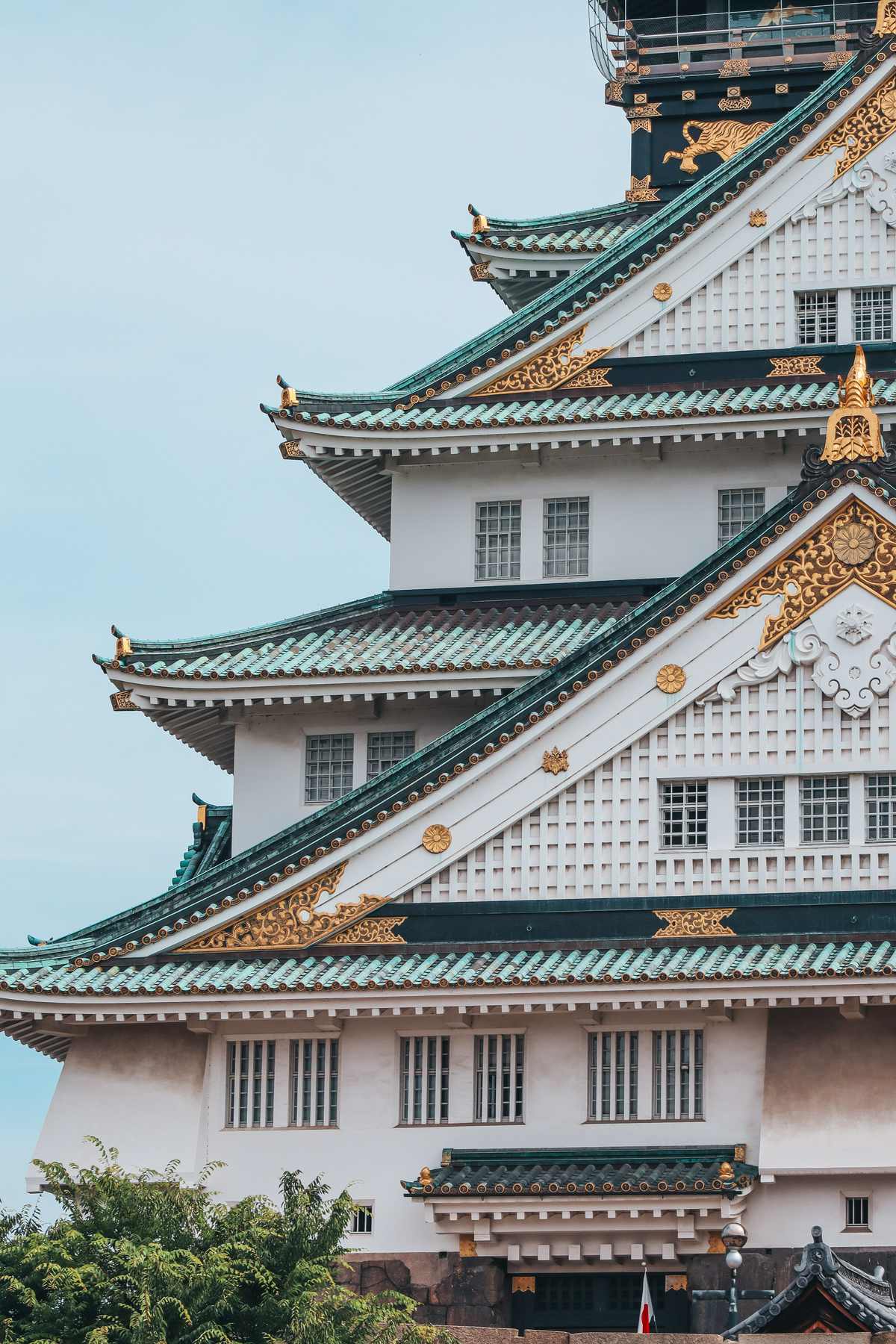 Osaka Castle in Japan details