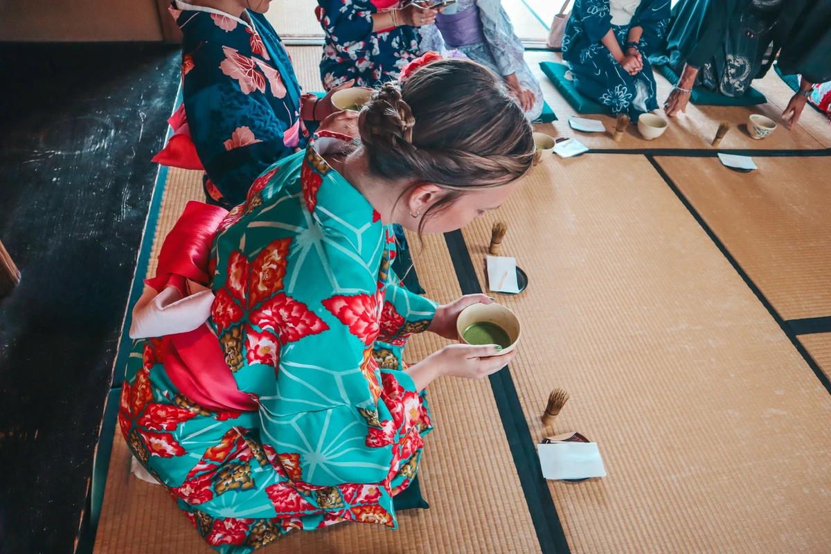 Traditional tea ceremony with kimono in Kyoto