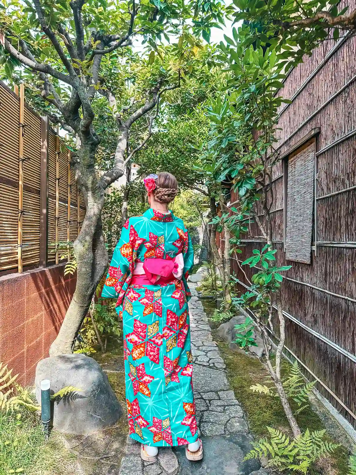 Wearing a kimono for the traditional tea ceremony in Kyoto